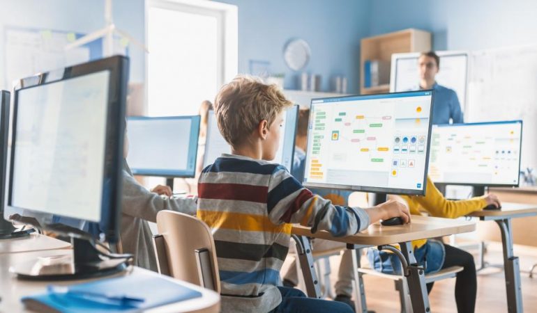Student using digital tools abroad